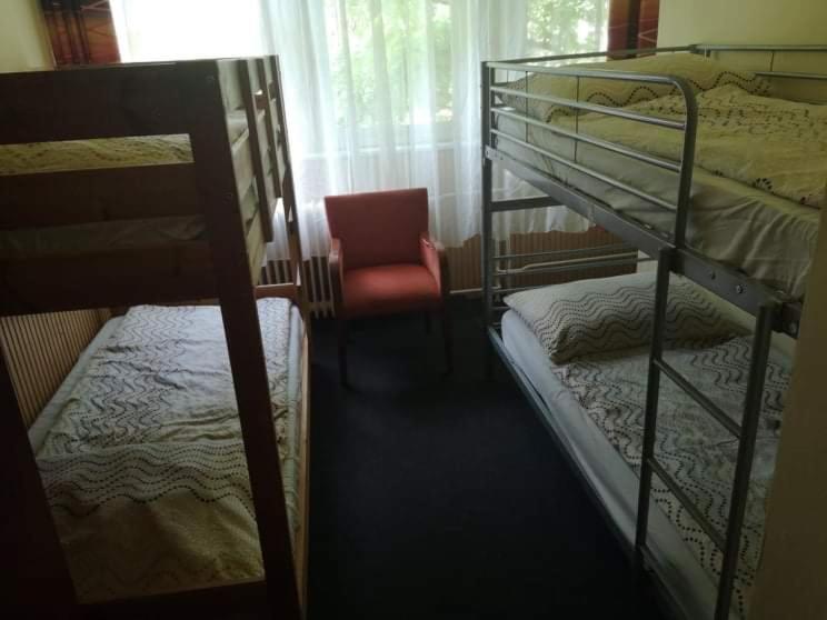 Fenyves Panzio Bed and Breakfast Siófok Esterno foto